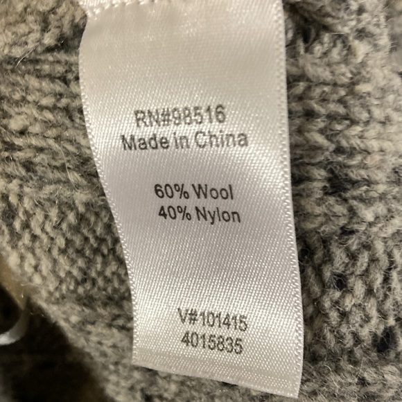 Coldwater Creek Sweater Women Size S w Mix of Black & White Ribbed Trim - Picture 10 of 11